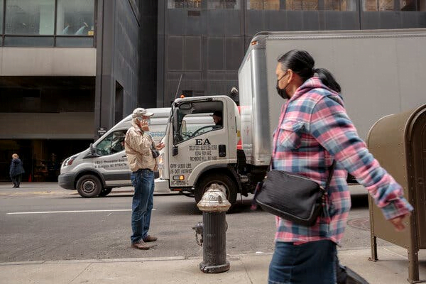 Man Makes $64,000 Busting Idling Trucks in NYC