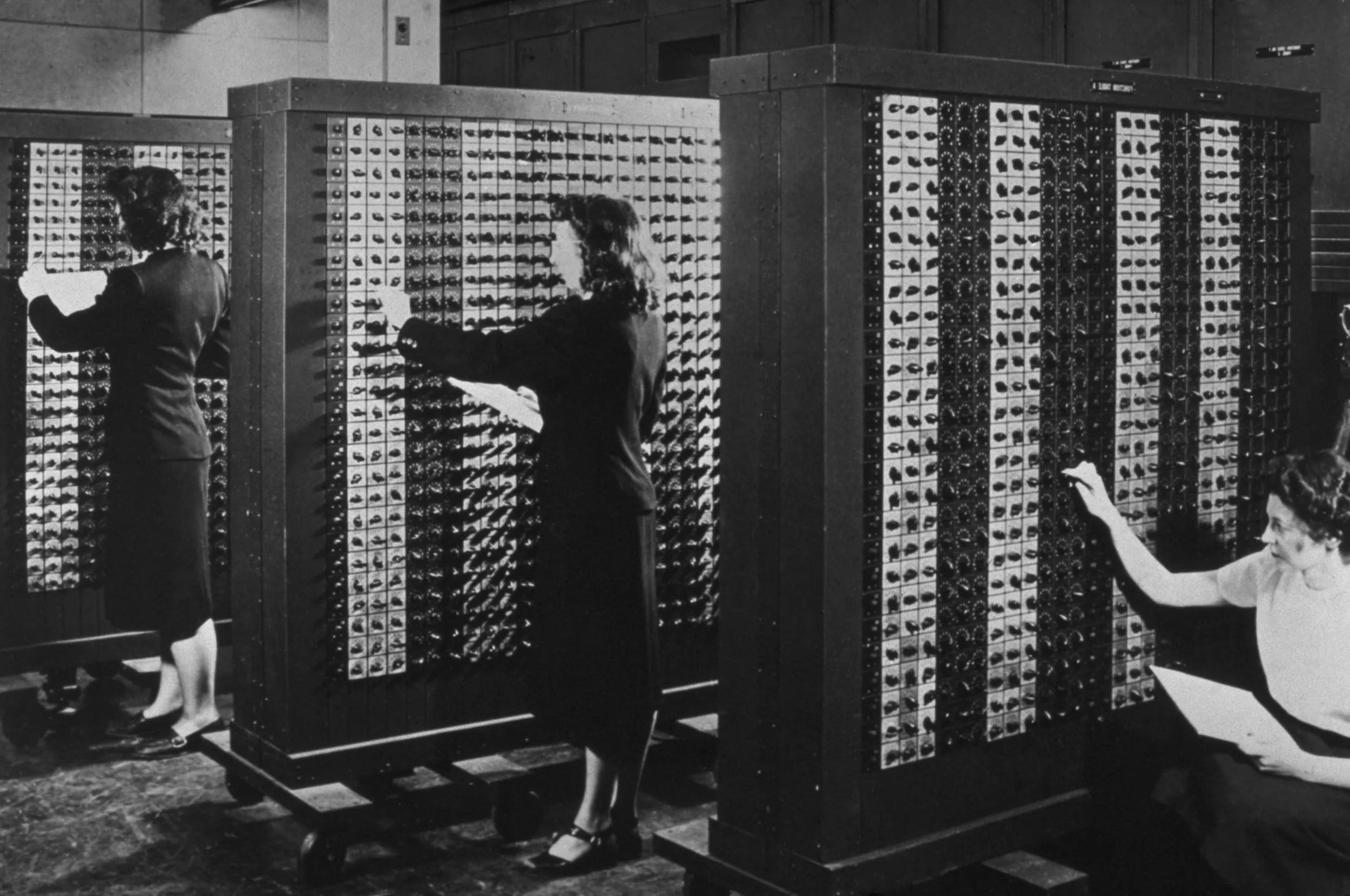 The Women Who Programmed the First Computer | The Ugly Minute
