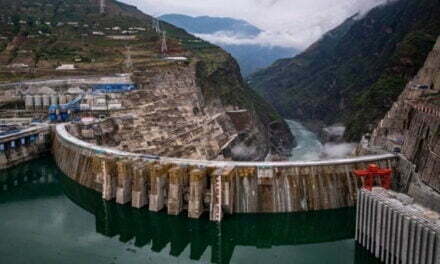 China 3D Printing a 590 foot tall Dam