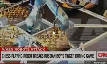 Poor Sport Chess Robot Breaks Boys Finger