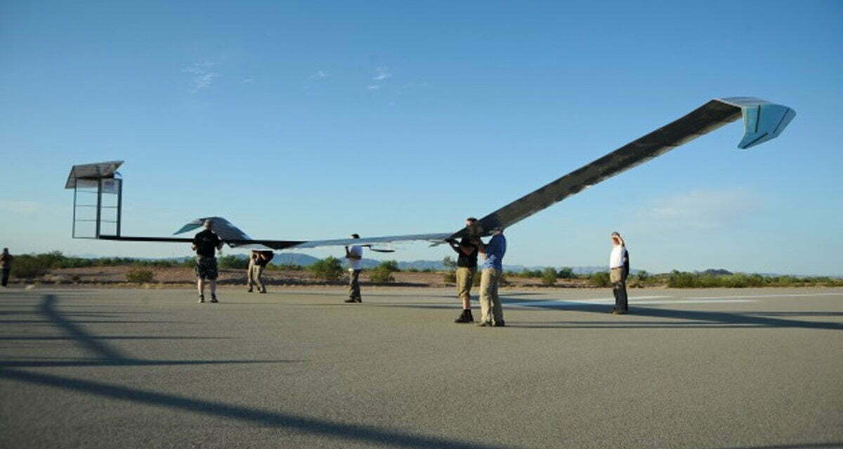 Solar Airplane Sets Record for Longest Unmanned Flight