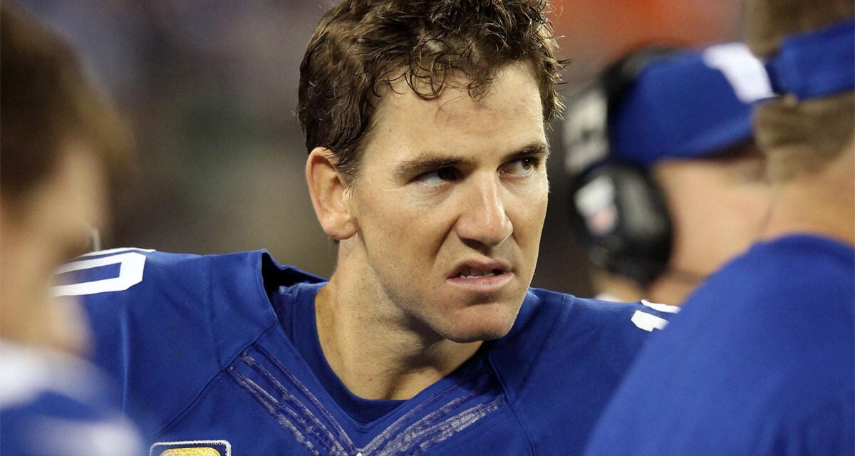 Eli Manning goes undercover as a College Football walk-on