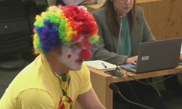 Clown Offers To Become Austin Energy CEO As Power Outages Drag On
