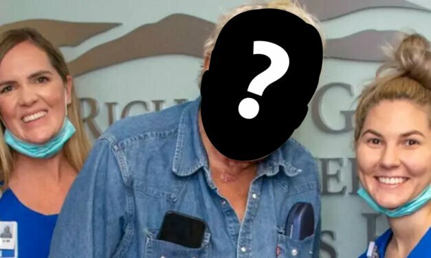 Jay Leno shows off ‘new face’ after suffering third-degree burns
