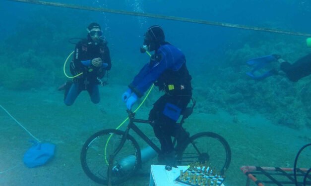A Man Is Living 100 Days Underwater. It May Do Extraordinary Things to His Body.