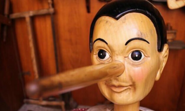 He Holds The Record For The World’s Longest Nose, And I Don’t Think Anyone Will Ever Beat It