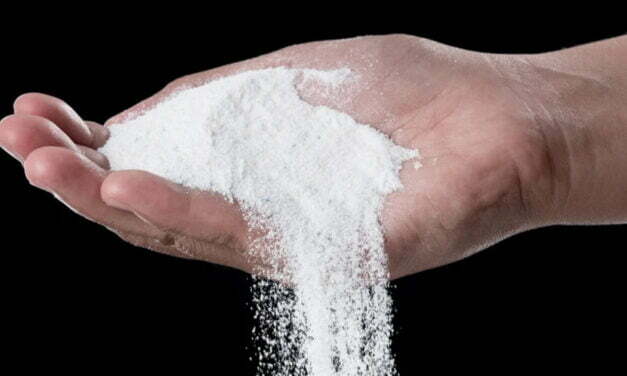 REPORTS OF STRANGE POWDER FALLING FROM THE SKY IN MULTIPLE STATES