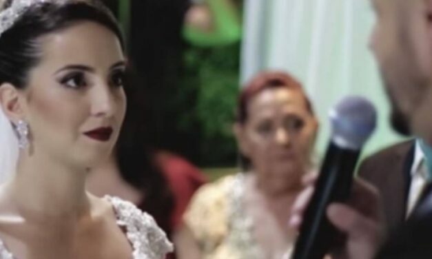 Wedding Stops Once The Groom Says He Loves Someone Else And Points To Them In The Room