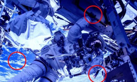 Maniac Conspiracy Theorists Think the Space Station Is Actually Underwater