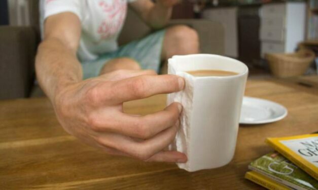 Rock climber creates coffee mug that feels like the edge of a rock and is almost impossible to hang onto