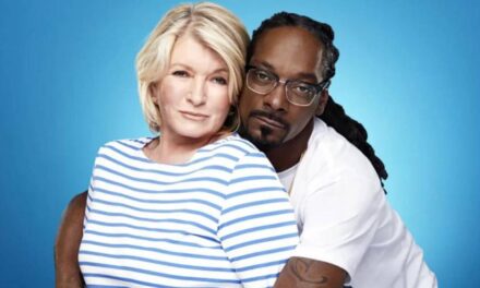 Martha Stewart Just Released A Topless Photo And Everyone That Has Seen It So Far Will….