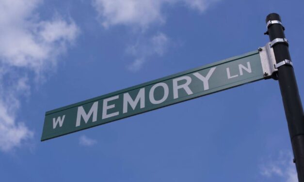 “Nostalgia Folder”: 40 Pics That Might Unlock Some Memories If You’re Old Enough