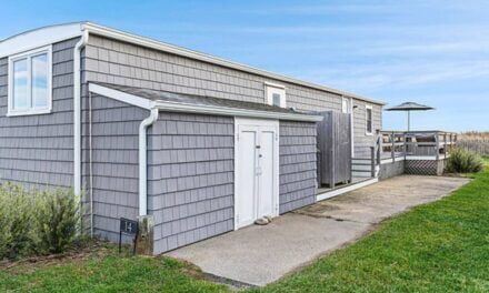 It Costs Millions To Move Into This Trailer Park, And When You See The Photos, You’ll Know Why