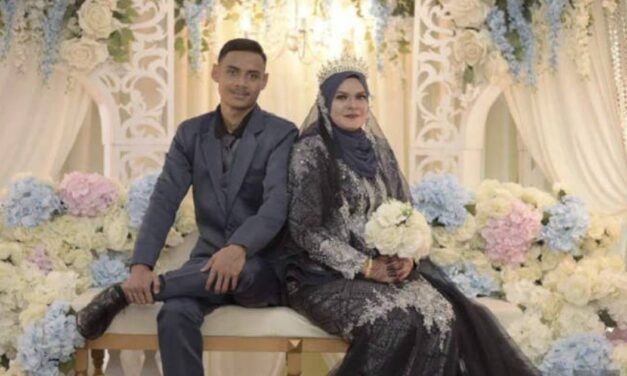 22-Year-Old Man Marries His 48-Year-Old Former Teacher