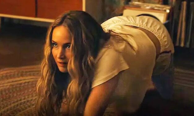 Jennifer Lawrence fans stunned by nude wrestling scene in her new movie