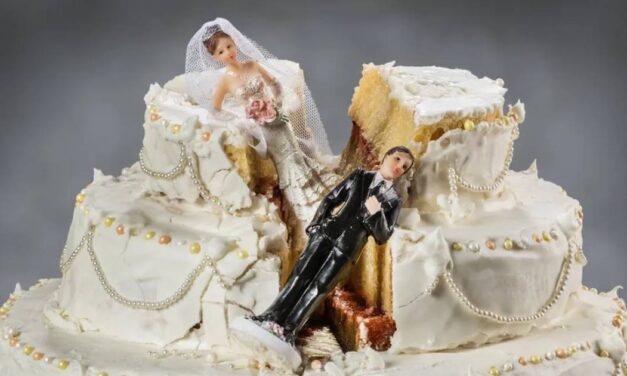 Bride wants a divorce just one day after wedding due to groom’s wedding cake stunt