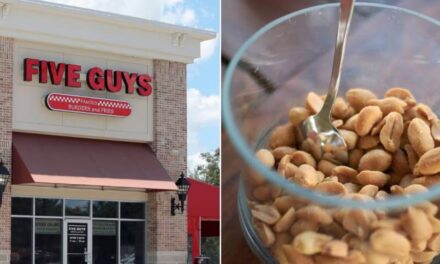 Now We Know The Real Reason Five Guys Gives Away Free Peanuts