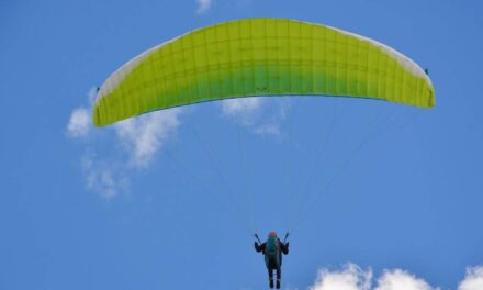 Paragliding “Troll” Has Allegedly Been Terrorizing English Town by Flying Low and Shouting Insults