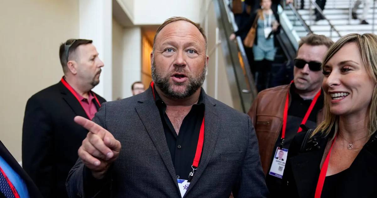 Elon Musk Considers Reinstating Alex Jones On X/Twitter Following Wildly Popular Interview With Tucker Carlson