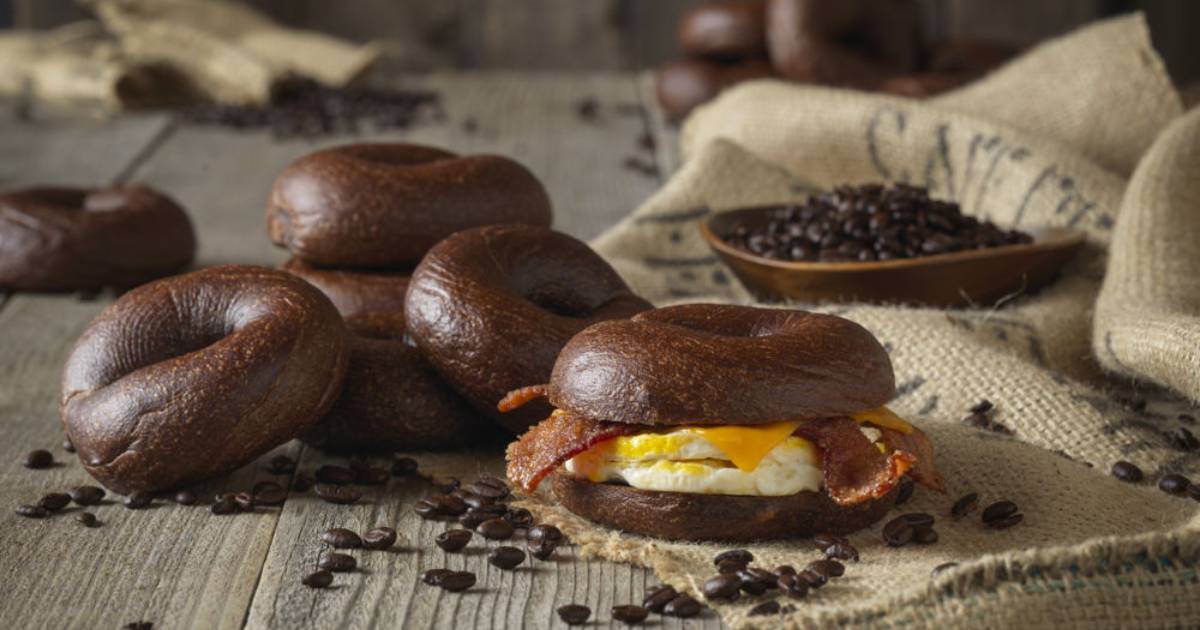 Caffeinated Bagels Are a Thing Now, And Yes, They Taste Like Coffee