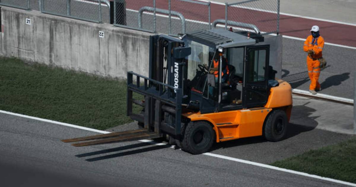 The Forklift Driving World Championship Is a Surprisingly Exciting Event