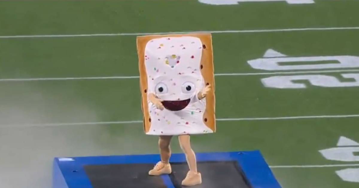 Pop-Tarts Mascot Goes Viral After College Football Players Eat ‘Edible Mascot’ After Bowl Game