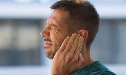 Man Sprays Insecticide in Ear to Kill Trapped Cockroach