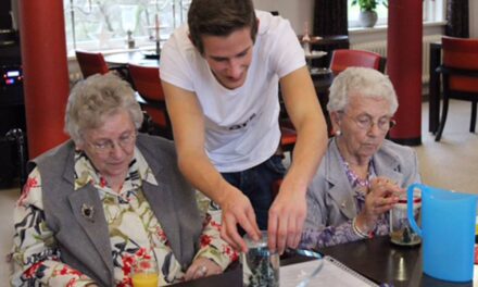 Dutch Retirement Home Offers Free Rent for Students in Exchange for Interaction with the Elderly