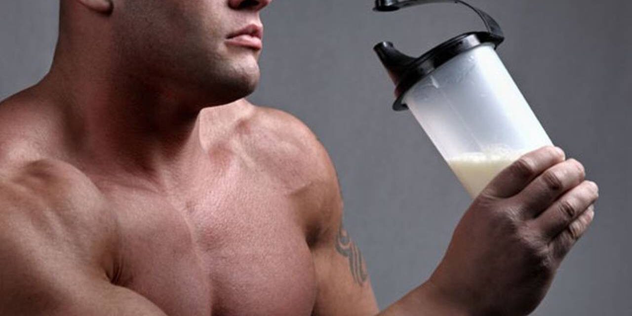 Drinking Breast Milk – The Latest Craze among Bodybuilders Looking to Bulk Up