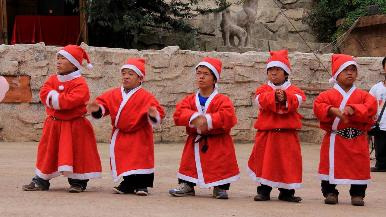 The Unsolved Mystery of China’s Dwarf Village | The Ugly Minute