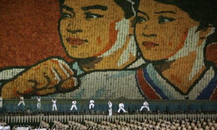 North Korea’s Amazingly Choreographed Human Mosaics