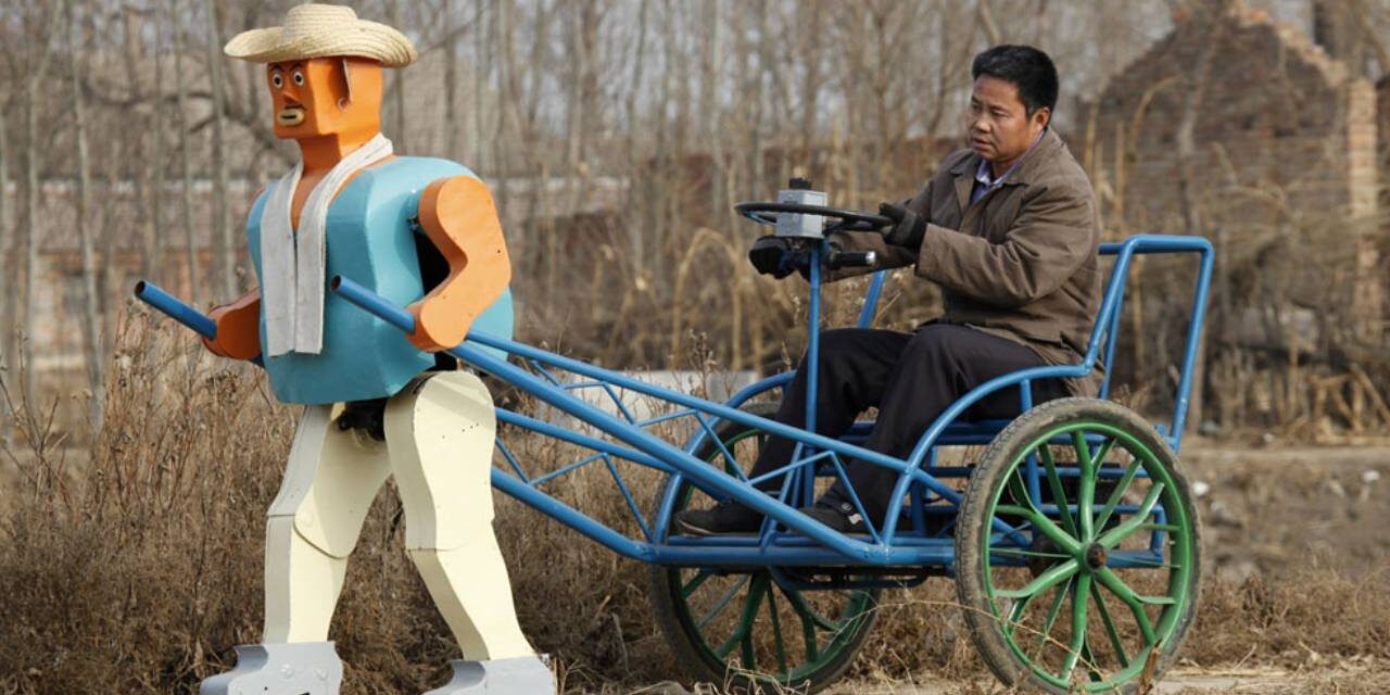 Chinese Farmer Creates Army of Home-Made Robots