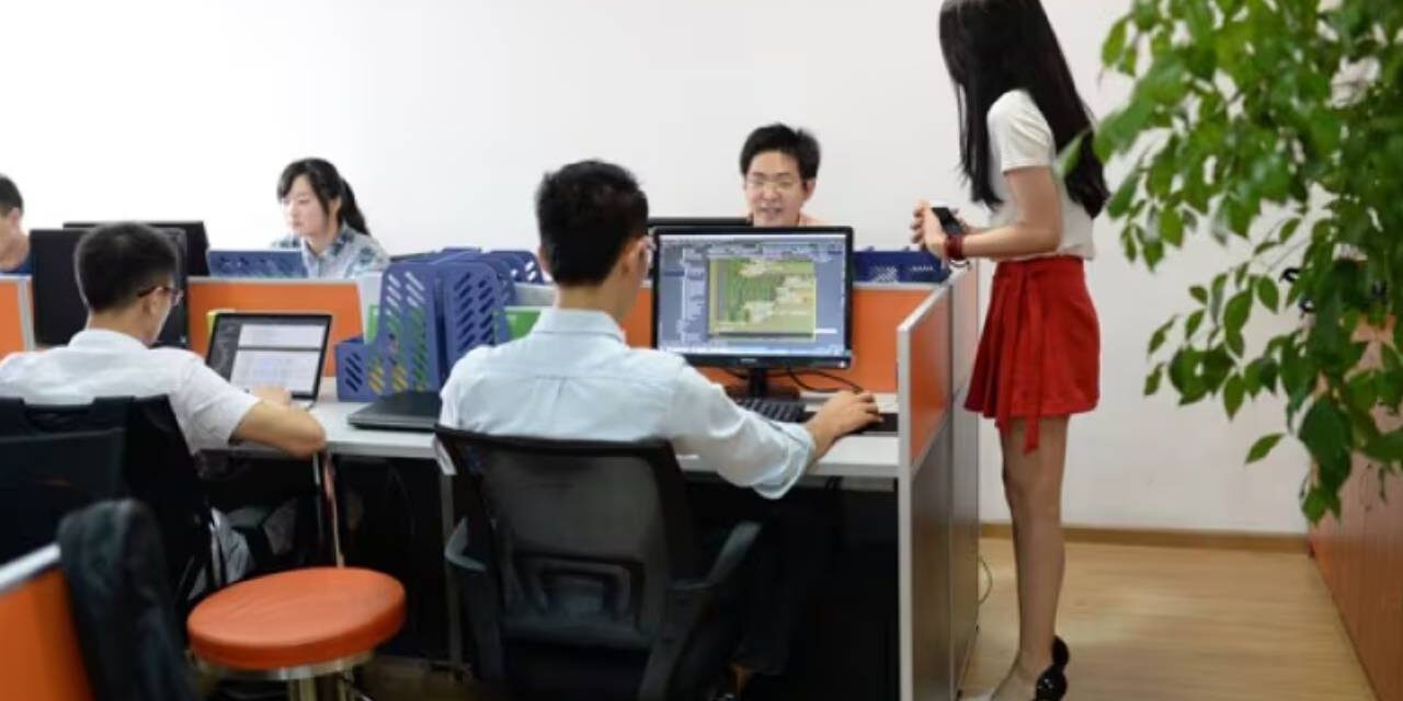 Chinese tech companies reportedly hiring ‘cheerleaders’ to motivate programmers