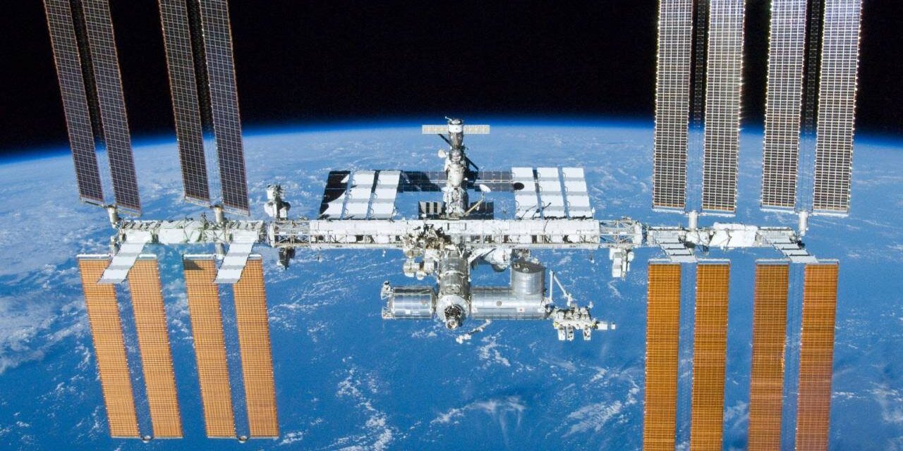 SPACE STATION MAY FALL FOR 18 MONTHS BEFORE FINALLY BEING TORN APART, NASA SAYS