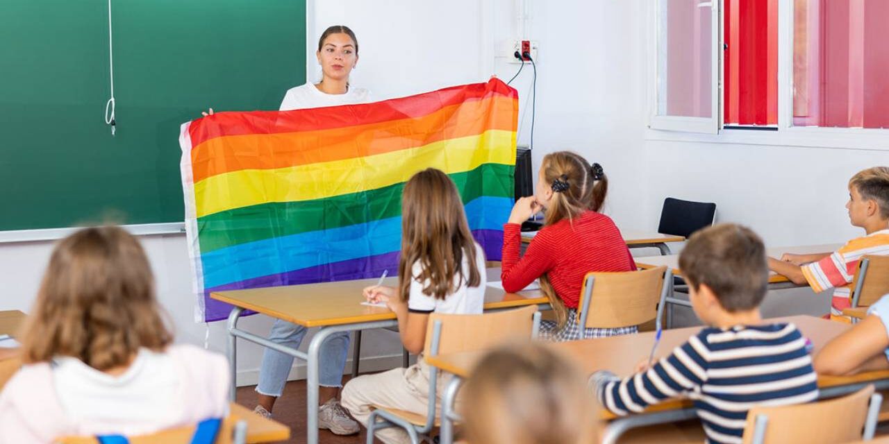 Chicago schools’ sex ed curriculum teaches elementary school kids about gender identity, puberty blockers