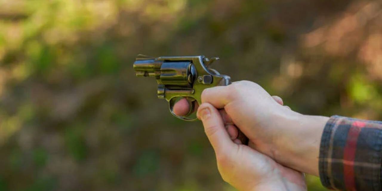 Angry Father Shoots at Beauty Pageant Judges After Daughter Gets Only 4th Place
