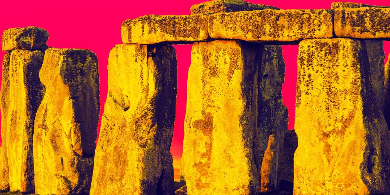 A “JAW-DROPPING” STUDY JUST REVEALED THE TRUE ORIGIN OF A STONEHENGE MEGALITH