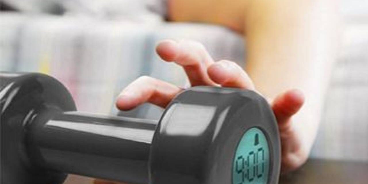 Shape Up Dumbbell Alarm Clock Won’t Shut Off Until You Do 30 Curls