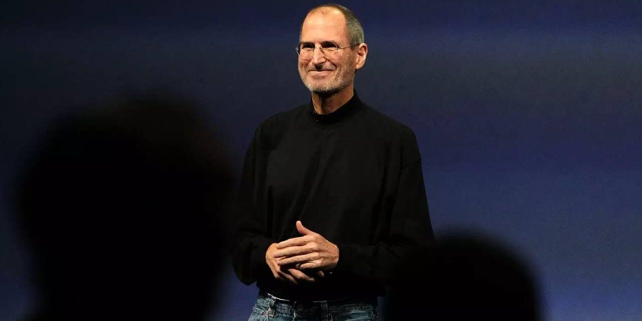 Brutal ultimatum Steve Jobs sent rival CEO after he found out his company was recruiting from Apple