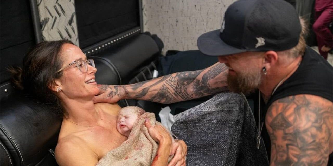 Country star Brantley Gilbert’s wife told him to go finish concert after she gave birth on tour bus