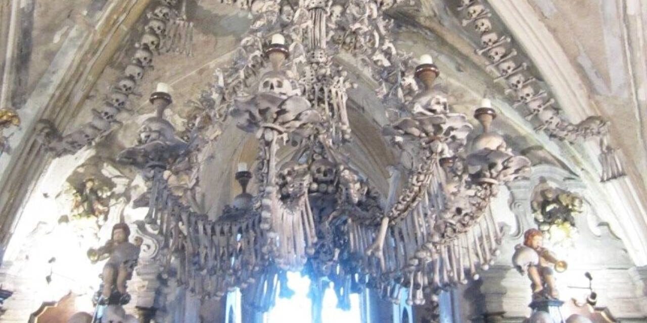 In the Interest of Poor Taste, Here’s 9 Times Human Skeletons Were Used in Architecture