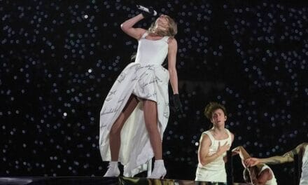 Taylor Swift Taylor Swift stage malfunctions in New Orleans during ‘Eras Tour’