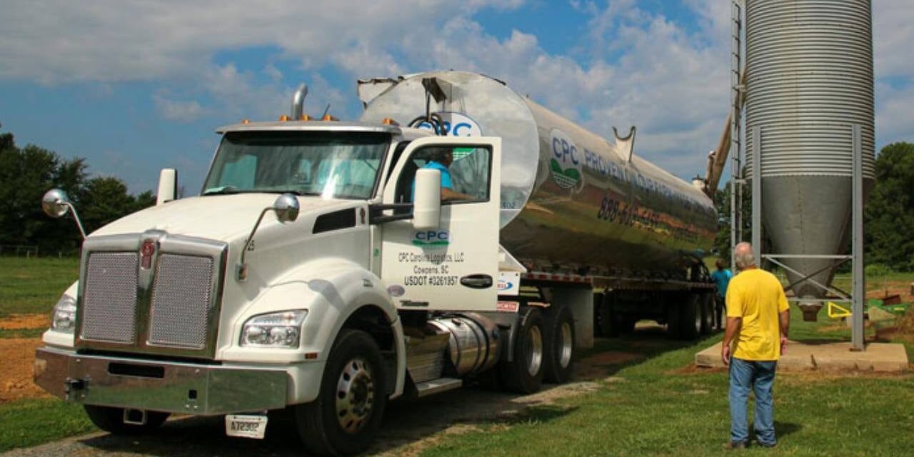 Had An Asthma Attack From Laughing”: Truck Driver Watches Karen Get Instant Karma