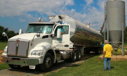 Had An Asthma Attack From Laughing”: Truck Driver Watches Karen Get Instant Karma