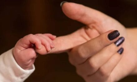 Number of single women choosing to have babies alone triples – prioritising babies over blokes