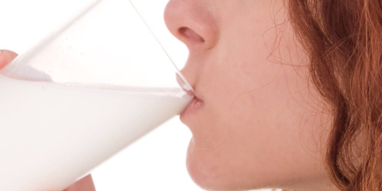 Expert Explains Why a Glass of Milk Each Day Could Slash Cancer Risk