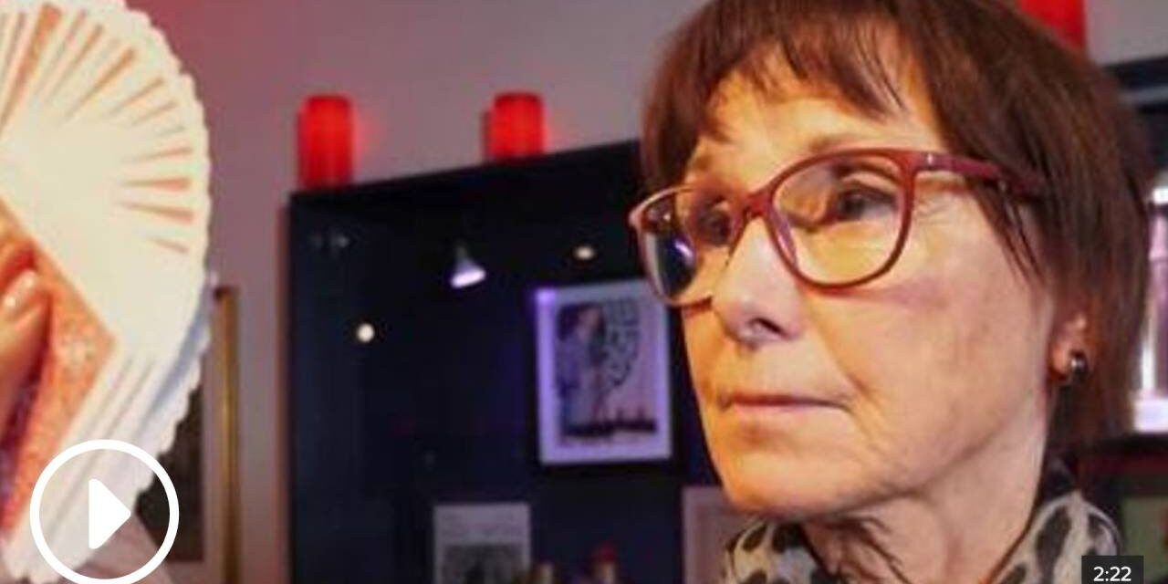 Woman who faked being a man to get into Magic Circle finally allowed in