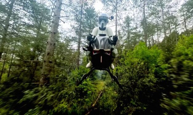 This Real-Life Speeder Bike Looks Like a Terrifyingly Fun Death Trap
