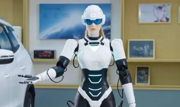 Car Dealership Introduces Humanoid Robot Staff