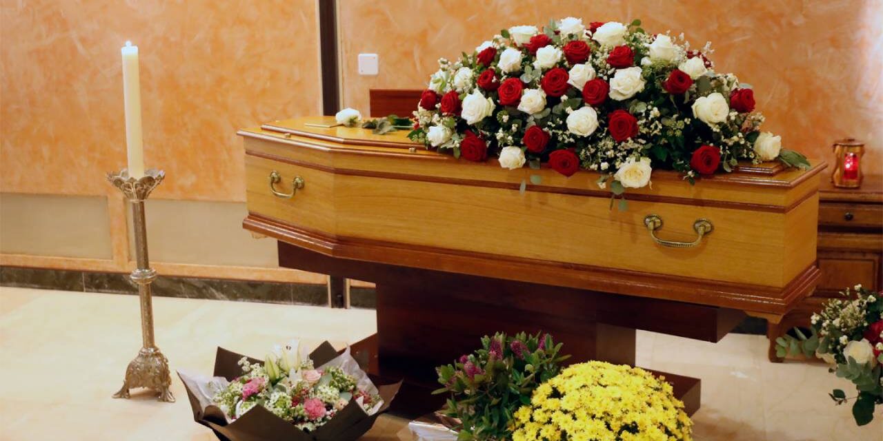 Woman declared dead by coroner, moved to coffin, turns out to be alive